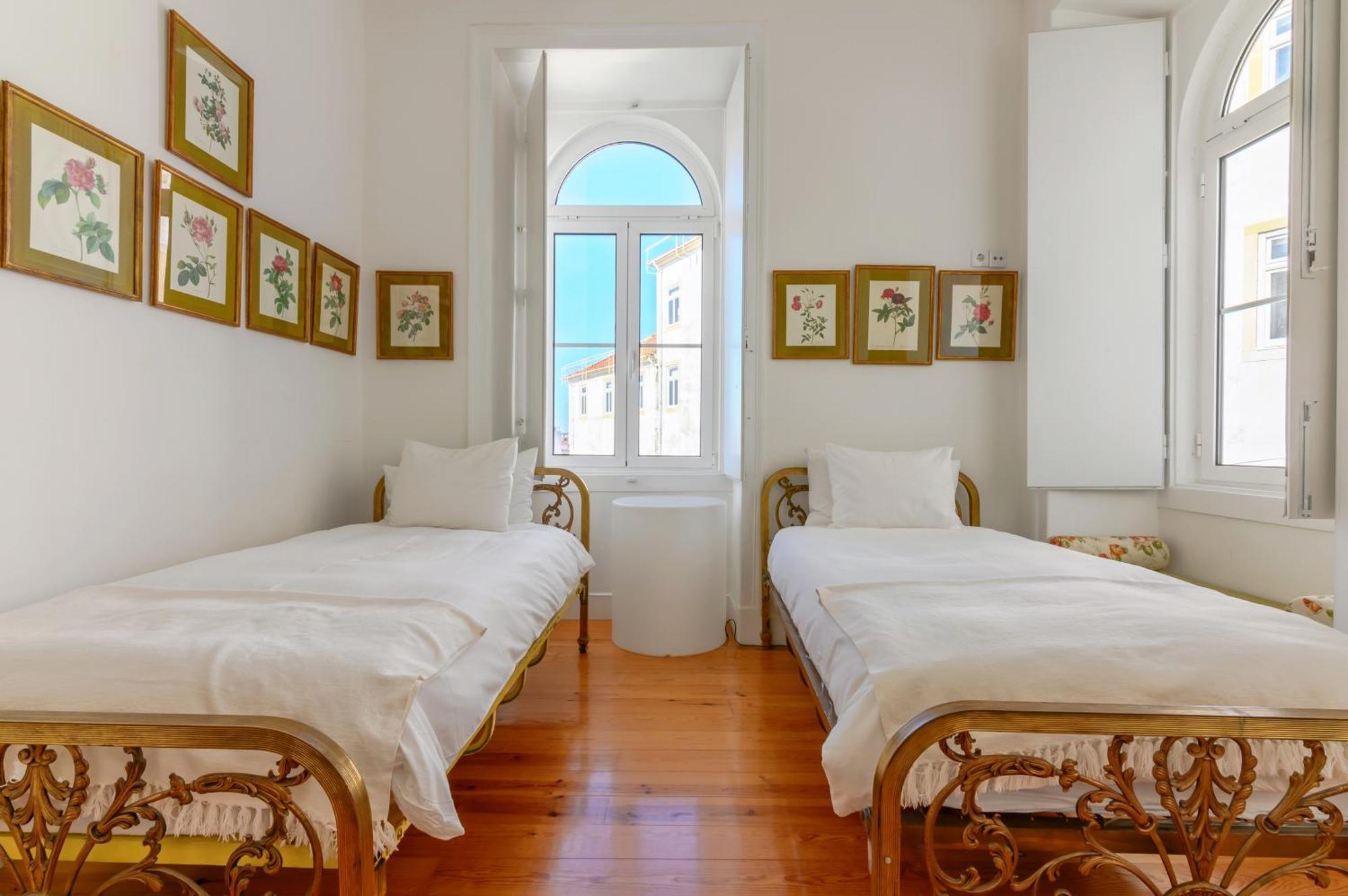Portas Do Castelo Apartments Лиссабон Номер фото